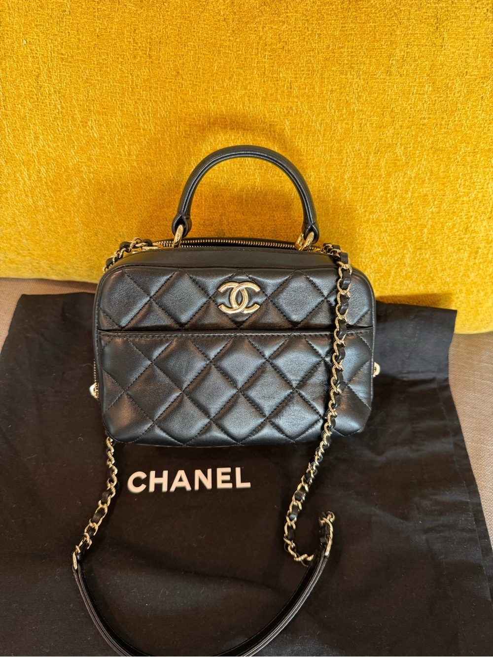 💯% Authentic CHANEL Lambskin Quilted Small Trendy CC Bowling Bag in Black- RARE!